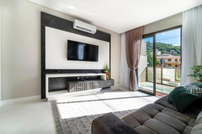 Apartamento 3 suítes c jacuzzi centro de Bombinhas